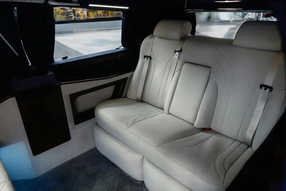 Interiér Mercedes-Benz V-Class – kožené sedadlá